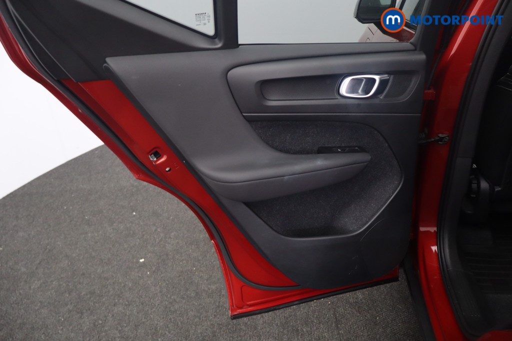 Volvo Xc40 R Design Automatic Petrol Plug-In Hybrid SUV - Stock Number (1633977) - 23rd supplementary image