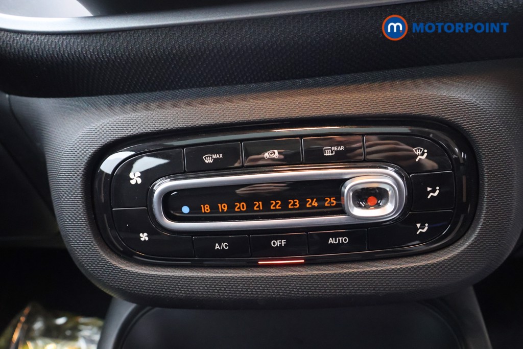 Smart Forfour Pulse Premium Automatic Electric Hatchback - Stock Number (1634540) - 6th supplementary image