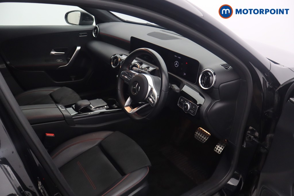 Mercedes-Benz A Class Amg Line Automatic Diesel Hatchback - Stock Number (1634762) - 11th supplementary image