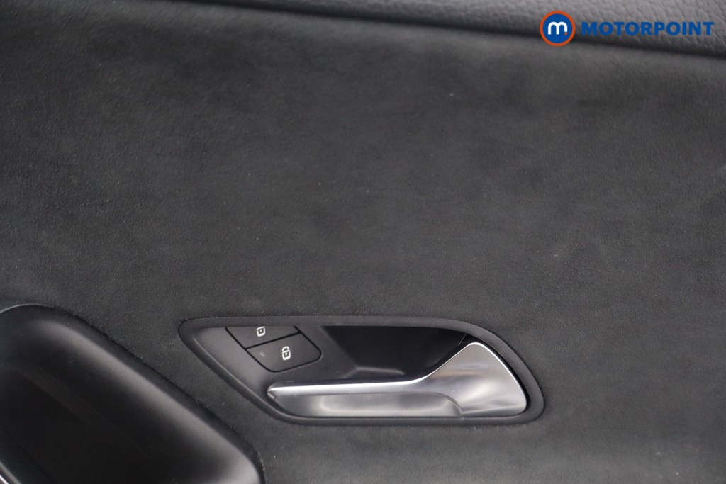 Mercedes-Benz A Class Amg Line Automatic Diesel Hatchback - Stock Number (1634762) - 16th supplementary image