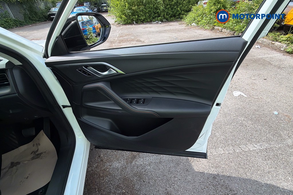 Mg Motor Uk HS Trophy Automatic Petrol-Electric Hybrid SUV - Stock Number (1634798) - 19th supplementary image
