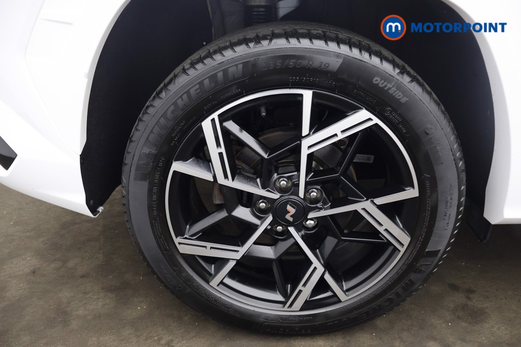 Hyundai Tucson N Line Automatic Petrol-Electric Hybrid SUV - Stock Number (1635045) - 13th supplementary image