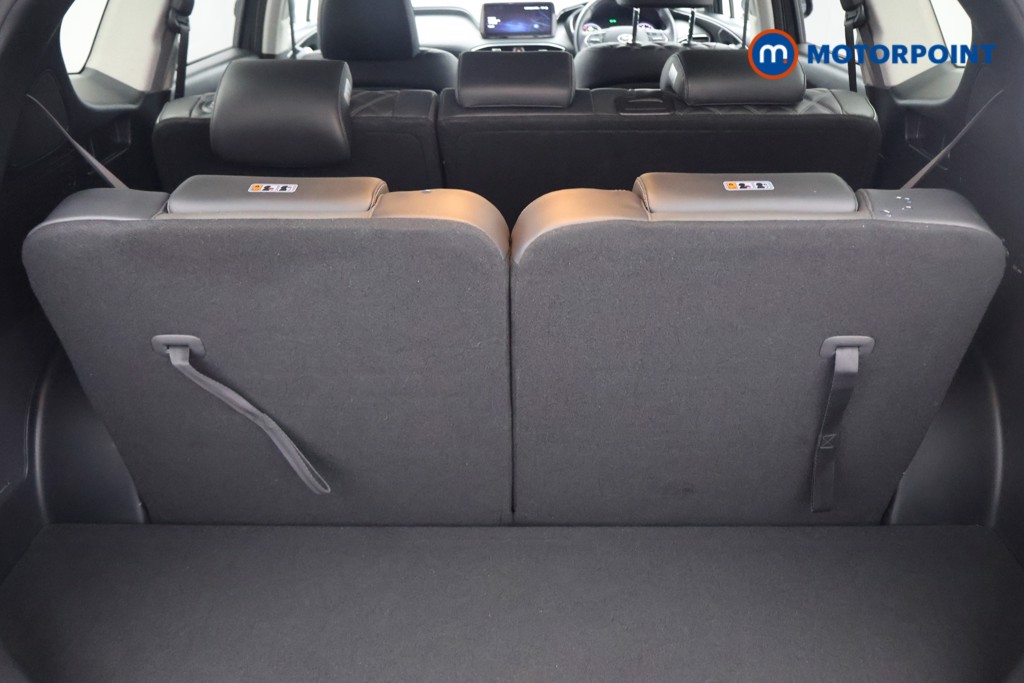 Hyundai Santa Fe Premium Automatic Petrol-Electric Hybrid SUV - Stock Number (1635127) - 12th supplementary image