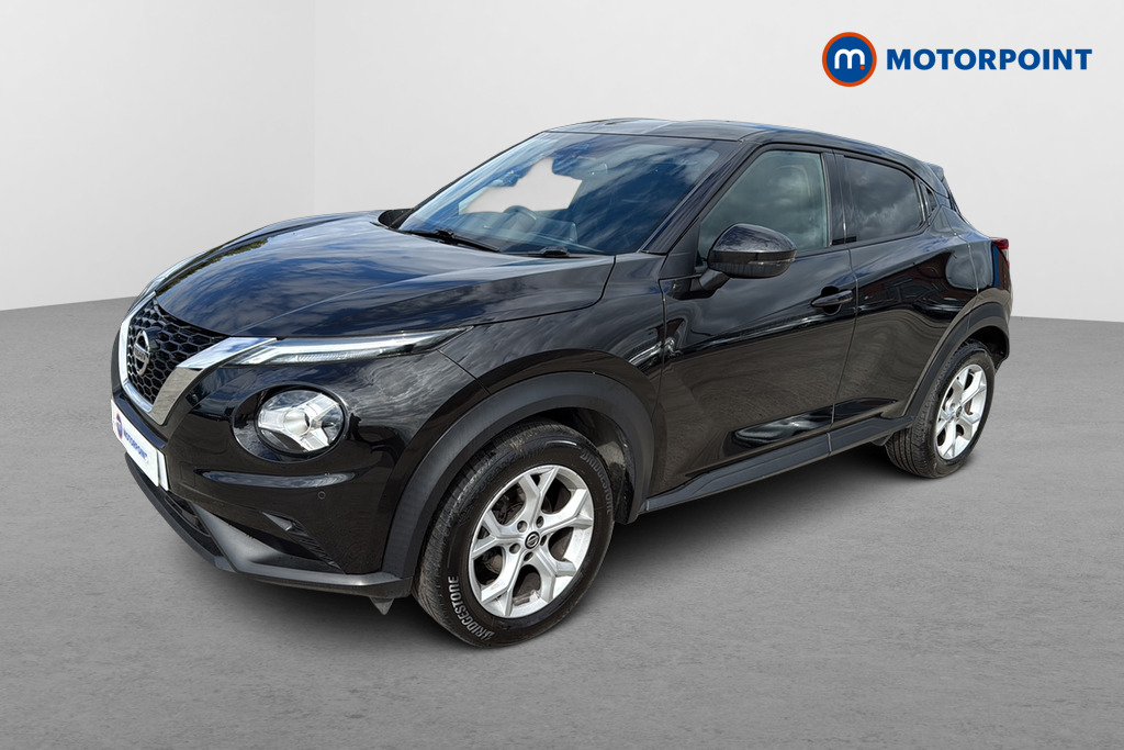 Nissan Juke N-Connecta Manual Petrol SUV - Stock Number (1635824) - Passenger side front corner