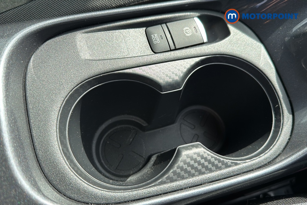 Nissan Juke N-Connecta Manual Petrol SUV - Stock Number (1635824) - 16th supplementary image