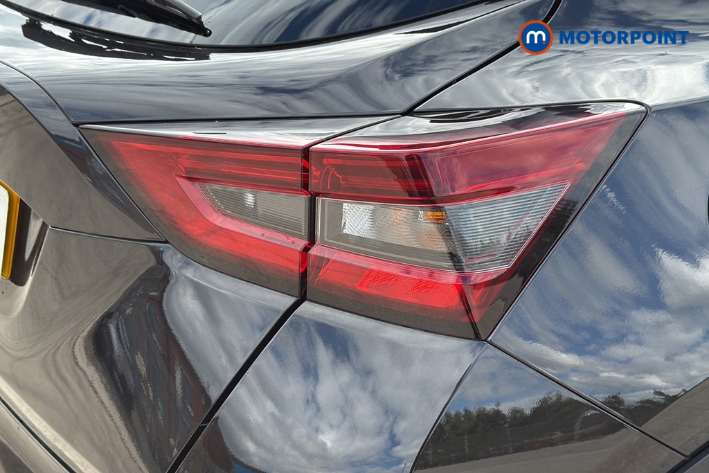 Nissan Juke N-Connecta Manual Petrol SUV - Stock Number (1635824) - 36th supplementary image