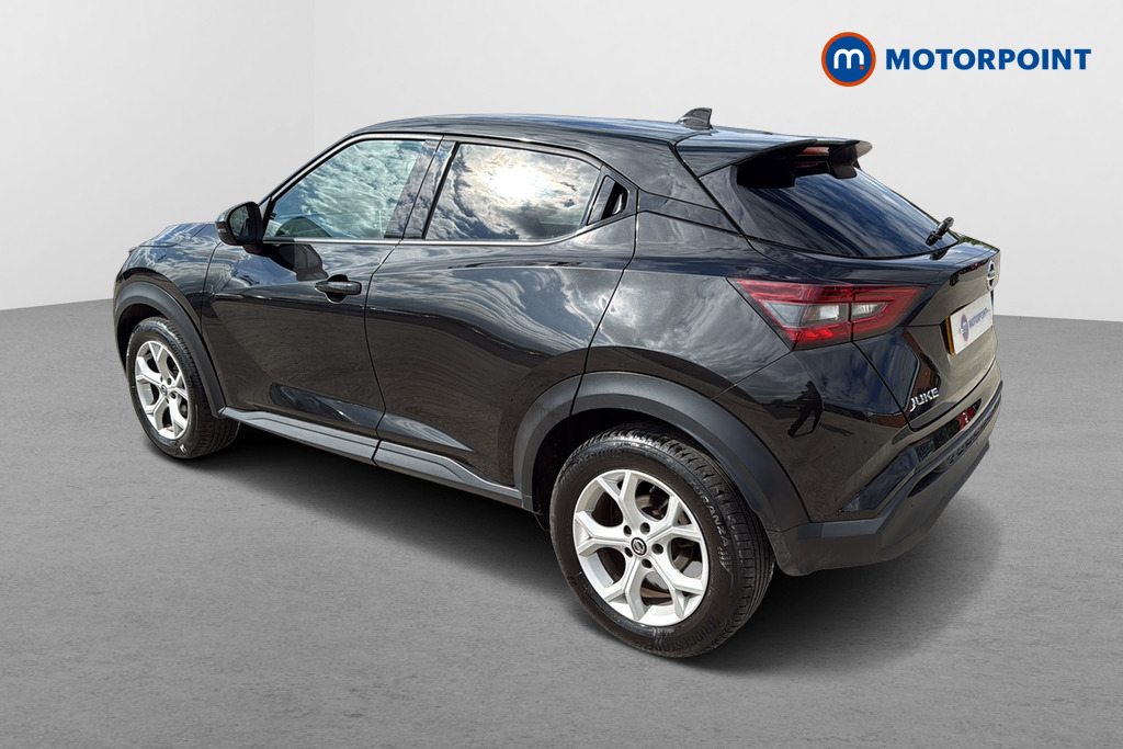 Nissan Juke N-Connecta Manual Petrol SUV - Stock Number (1635824) - Drivers side rear corner