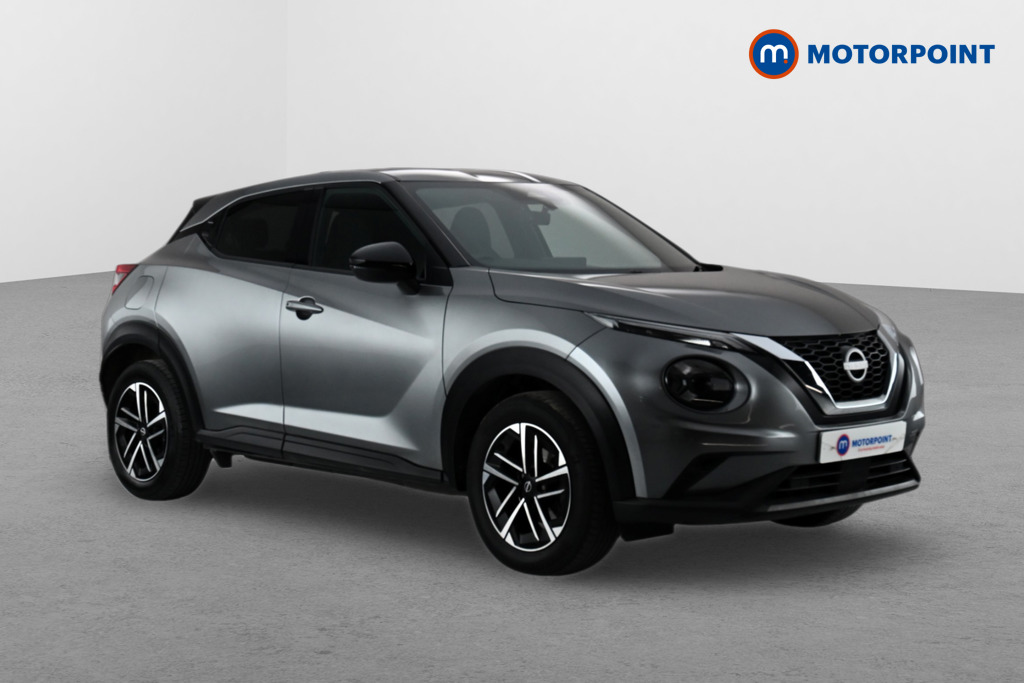 Nissan Juke N-Connecta Manual Petrol SUV - Stock Number (1635845) - Drivers side front corner