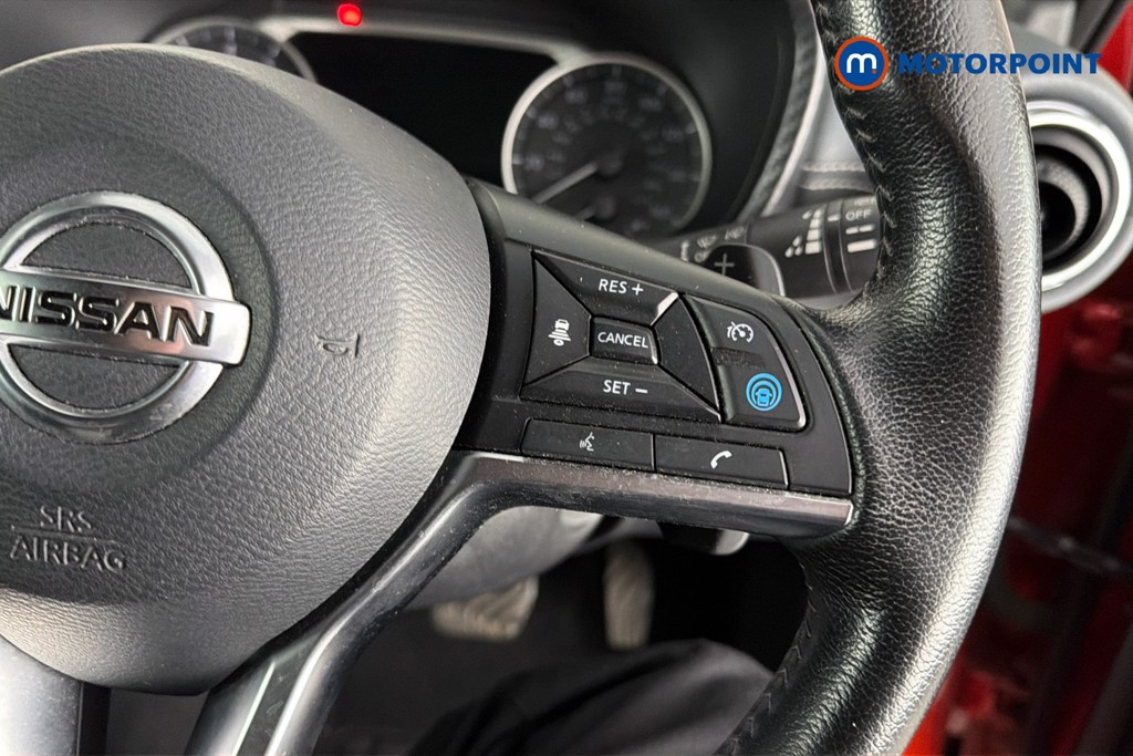 Nissan Juke Tekna Automatic Petrol SUV - Stock Number (1636125) - 4th supplementary image