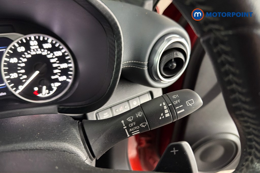 Nissan Juke Tekna Automatic Petrol SUV - Stock Number (1636125) - 7th supplementary image