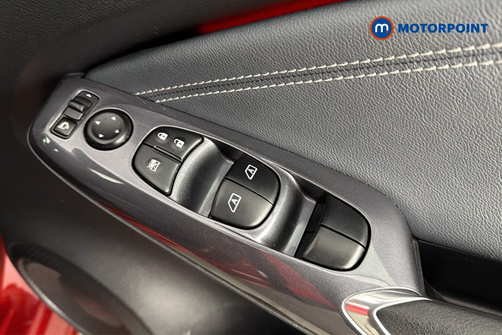 Nissan Juke Tekna Automatic Petrol SUV - Stock Number (1636125) - 20th supplementary image