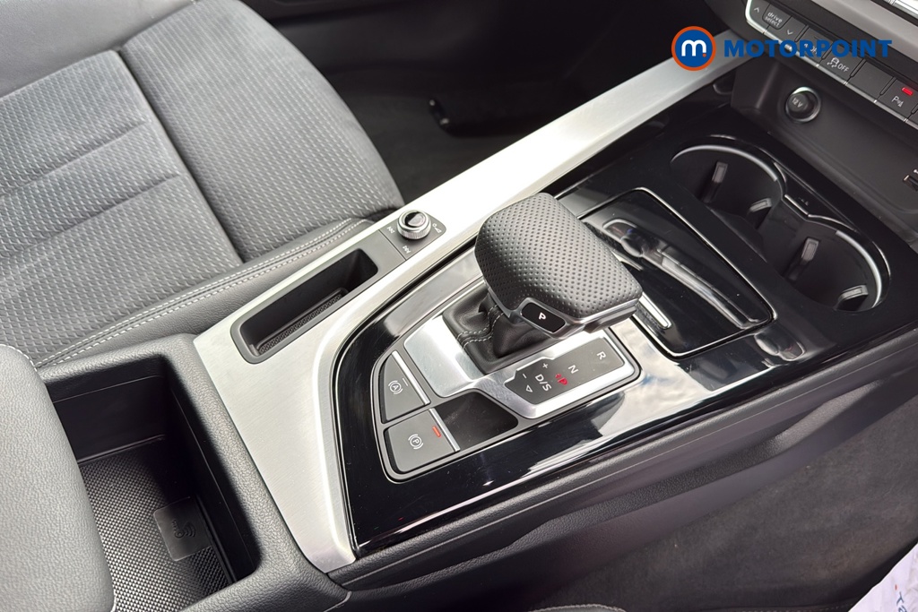 Audi A4 S Line Automatic Petrol Estate - Stock Number (1636202) - 15th supplementary image