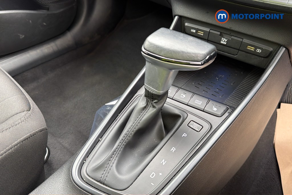 Hyundai Bayon Premium Automatic Petrol SUV - Stock Number (1636339) - 15th supplementary image