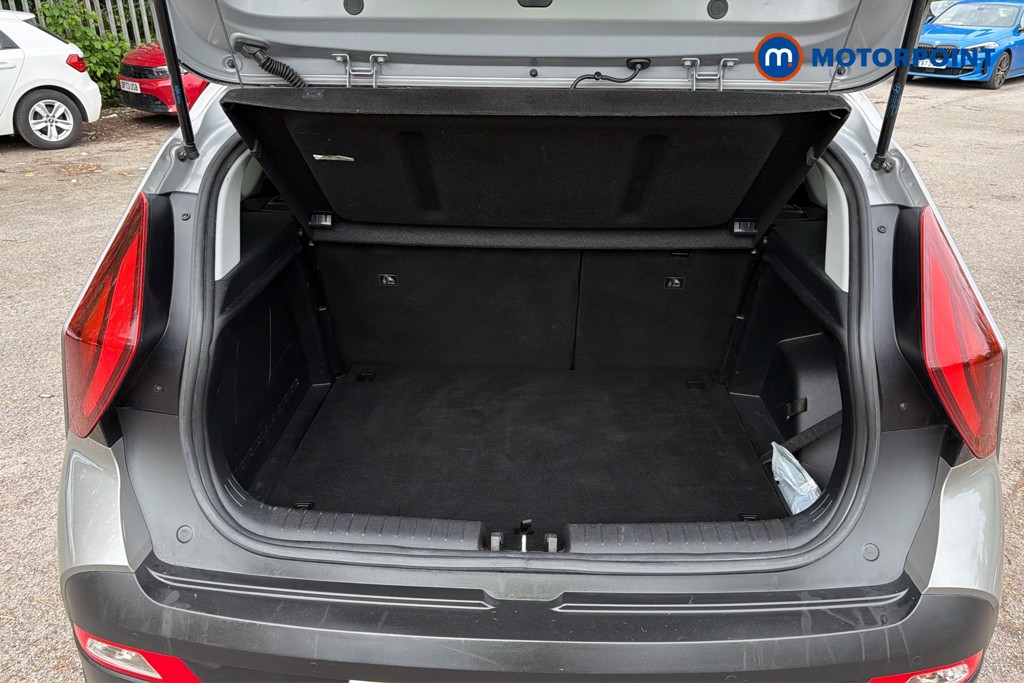 Hyundai Bayon Premium Automatic Petrol SUV - Stock Number (1636339) - 33rd supplementary image