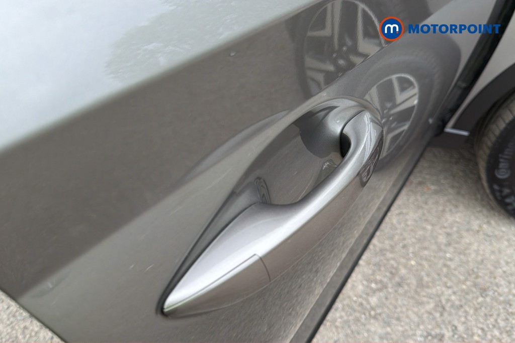 Hyundai Bayon Premium Automatic Petrol SUV - Stock Number (1636339) - 42nd supplementary image