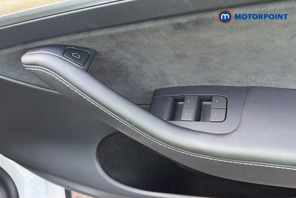 Tesla Model Y Rwd 5Dr Auto Automatic Electric SUV - Stock Number (1637048) - 42nd supplementary image