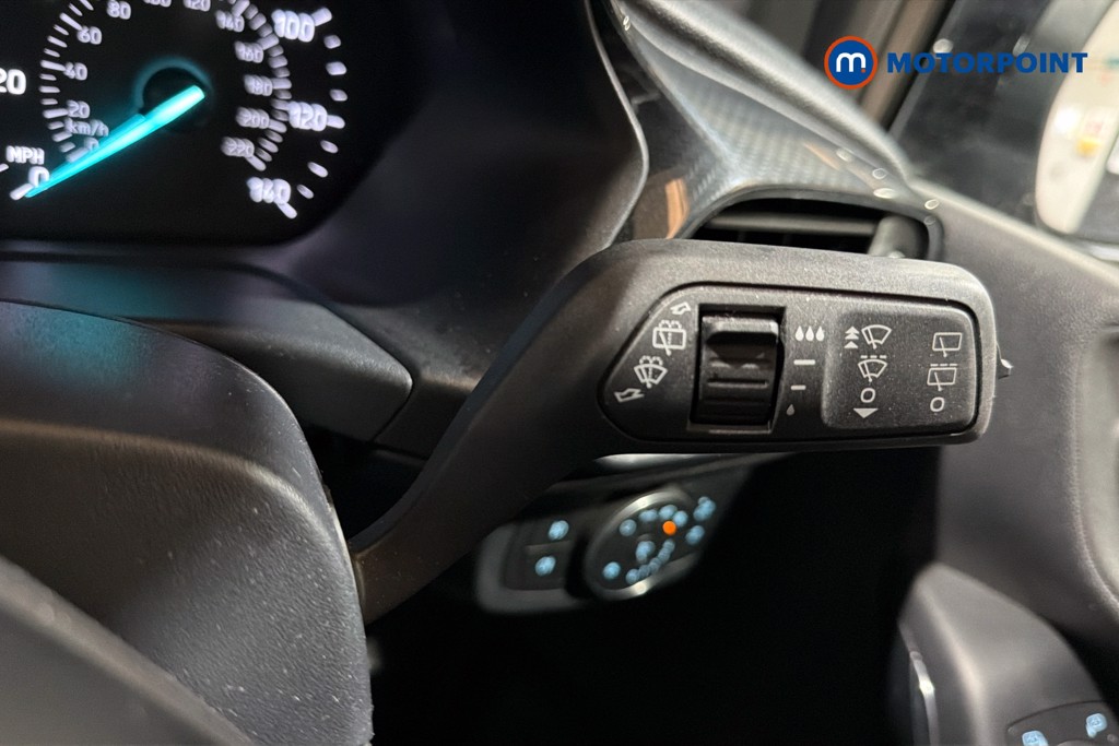 Ford Fiesta St-Line Edition Manual Petrol Hatchback - Stock Number (1637049) - 7th supplementary image