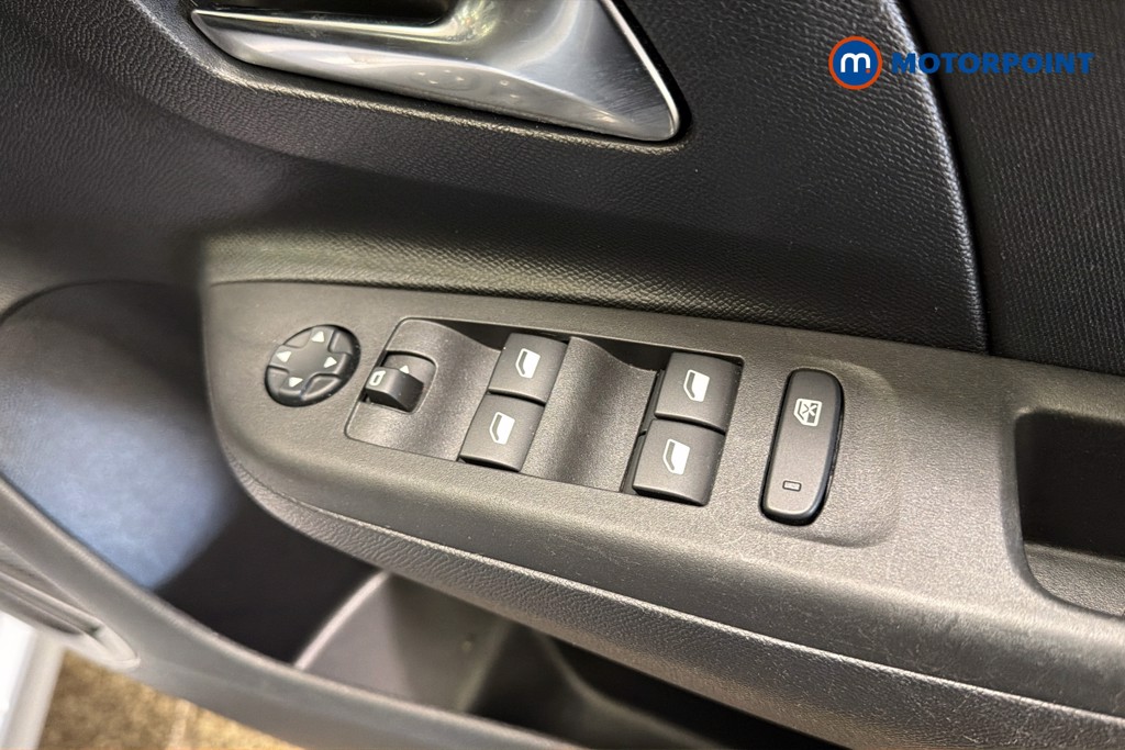 Vauxhall Corsa Se Edition Automatic Petrol Hatchback - Stock Number (1637051) - 20th supplementary image