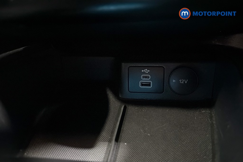 Ford Kuga St-Line X Edition Automatic Petrol-Electric Hybrid SUV - Stock Number (1637082) - 17th supplementary image
