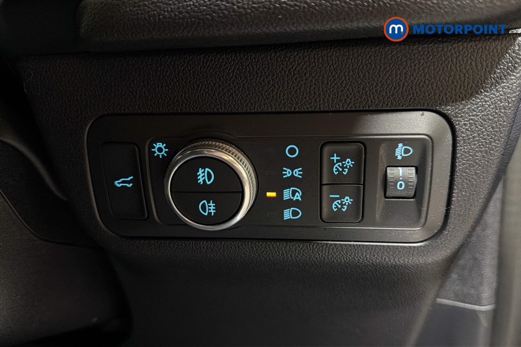 Ford Kuga St-Line X Edition Automatic Petrol-Electric Hybrid SUV - Stock Number (1637082) - 18th supplementary image