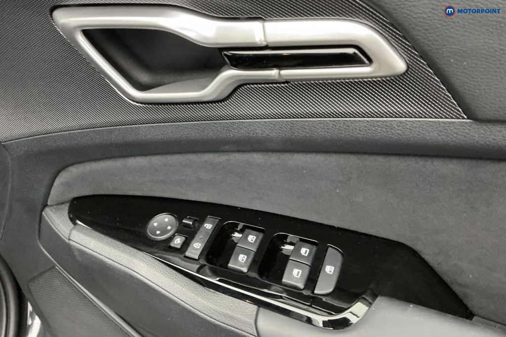 KIA Sportage Gt-Line Automatic Petrol-Electric Hybrid SUV - Stock Number (1637110) - 24th supplementary image