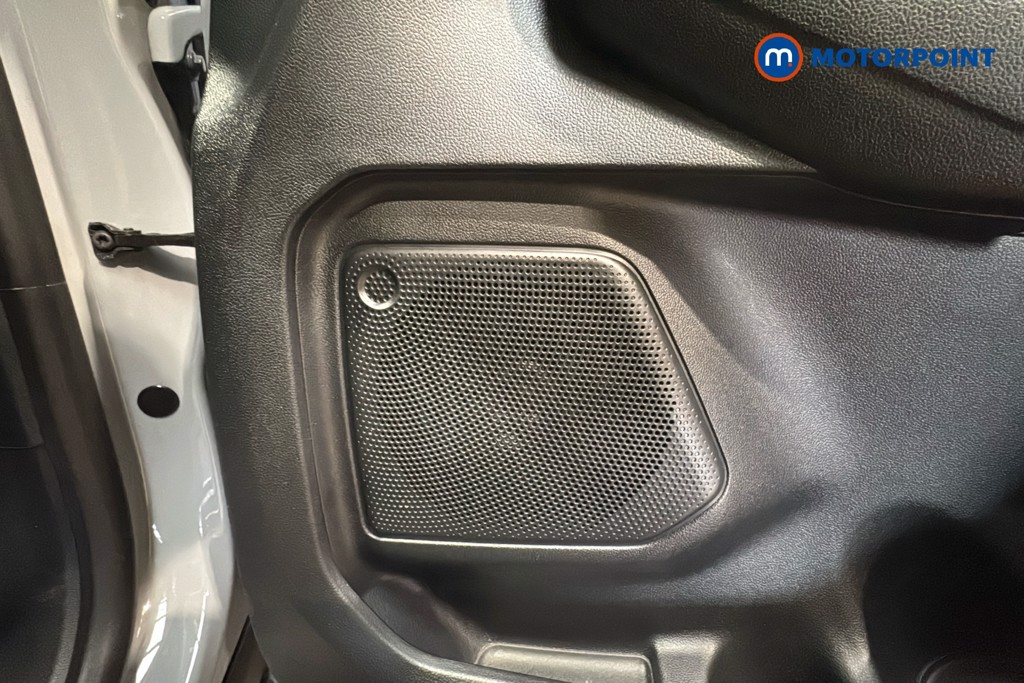 Ford Kuga Graphite Tech Edition Automatic Petrol-Electric Hybrid SUV - Stock Number (1637382) - 21st supplementary image