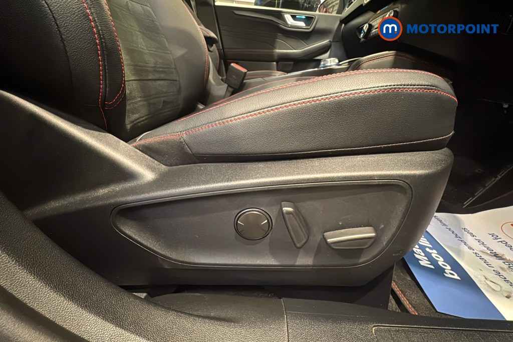 Ford Kuga Graphite Tech Edition Automatic Petrol-Electric Hybrid SUV - Stock Number (1637382) - 25th supplementary image