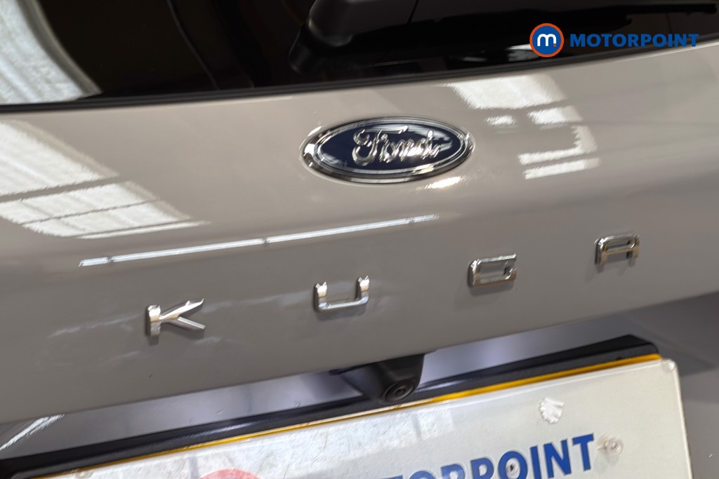 Ford Kuga Graphite Tech Edition Automatic Petrol-Electric Hybrid SUV - Stock Number (1637382) - 37th supplementary image
