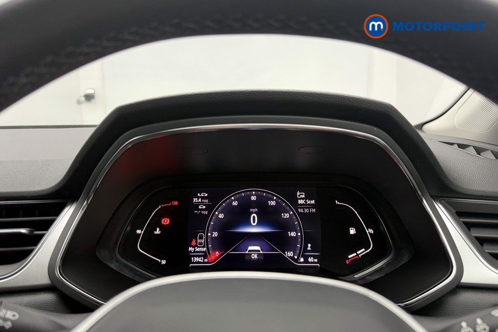 Renault Captur Se Edition Manual Petrol SUV - Stock Number (1638065) - 9th supplementary image