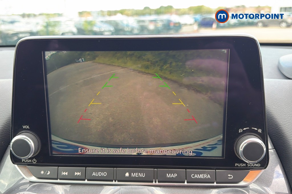 Nissan Juke N-Connecta Manual Petrol SUV - Stock Number (1638168) - 13th supplementary image