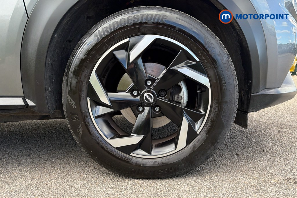 Nissan Juke N-Connecta Manual Petrol SUV - Stock Number (1638168) - 50th supplementary image