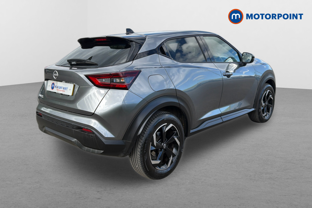 Nissan Juke N-Connecta Manual Petrol SUV - Stock Number (1638168) - Drivers side rear corner
