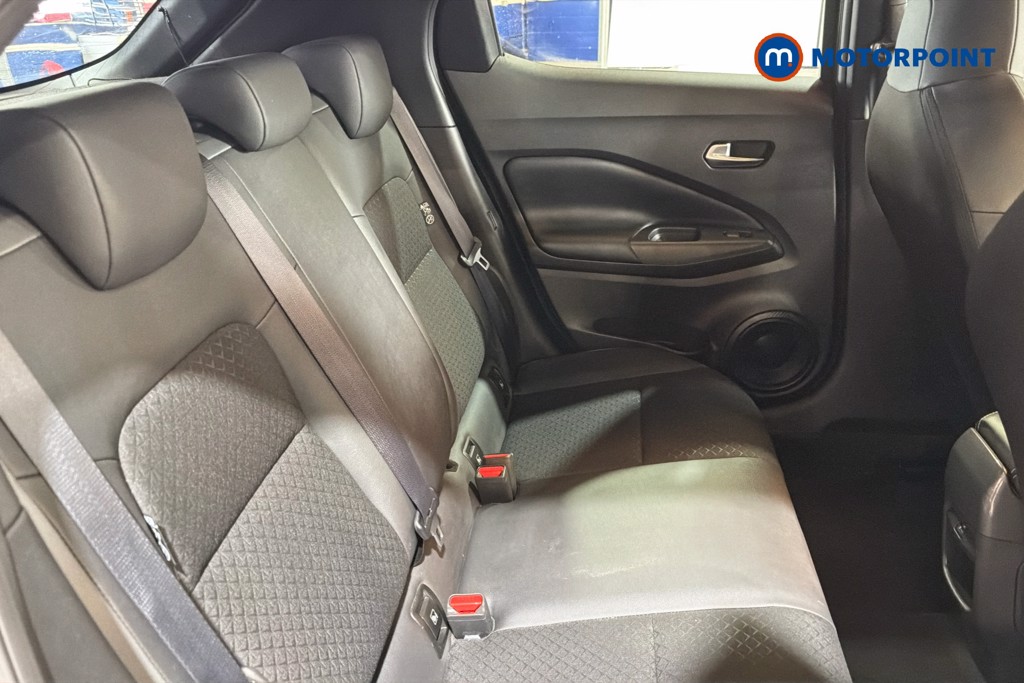 Nissan Juke N-Connecta Manual Petrol SUV - Stock Number (1638171) - 28th supplementary image
