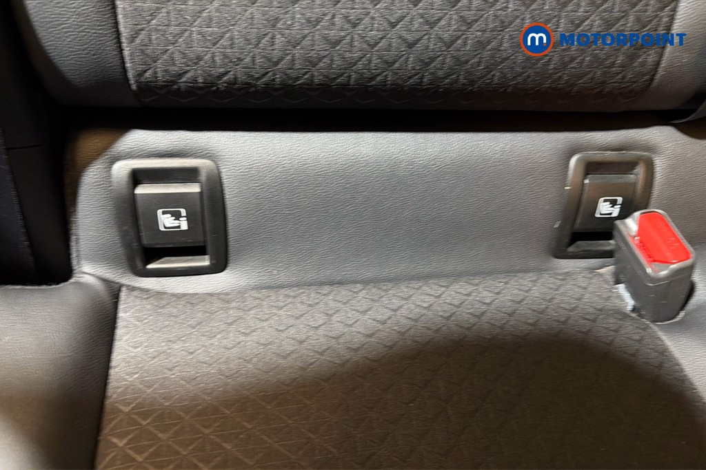Nissan Juke N-Connecta Manual Petrol SUV - Stock Number (1638171) - 29th supplementary image
