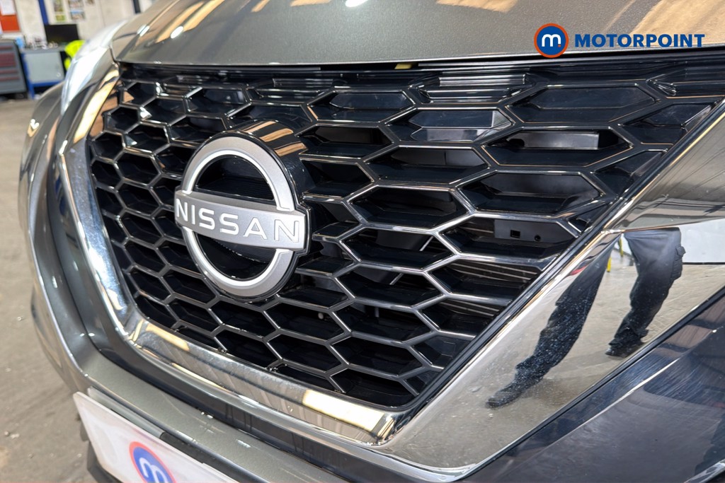 Nissan Juke N-Connecta Manual Petrol SUV - Stock Number (1638171) - 45th supplementary image