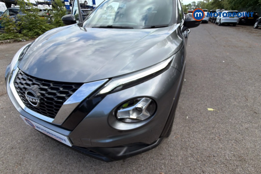 Nissan Juke N-Connecta Manual Petrol SUV - Stock Number (1638174) - 44th supplementary image