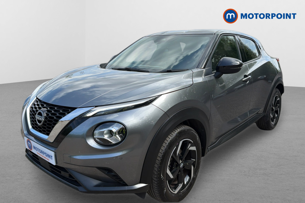 Nissan Juke N-Connecta Manual Petrol SUV - Stock Number (1638174) - Passenger side front corner
