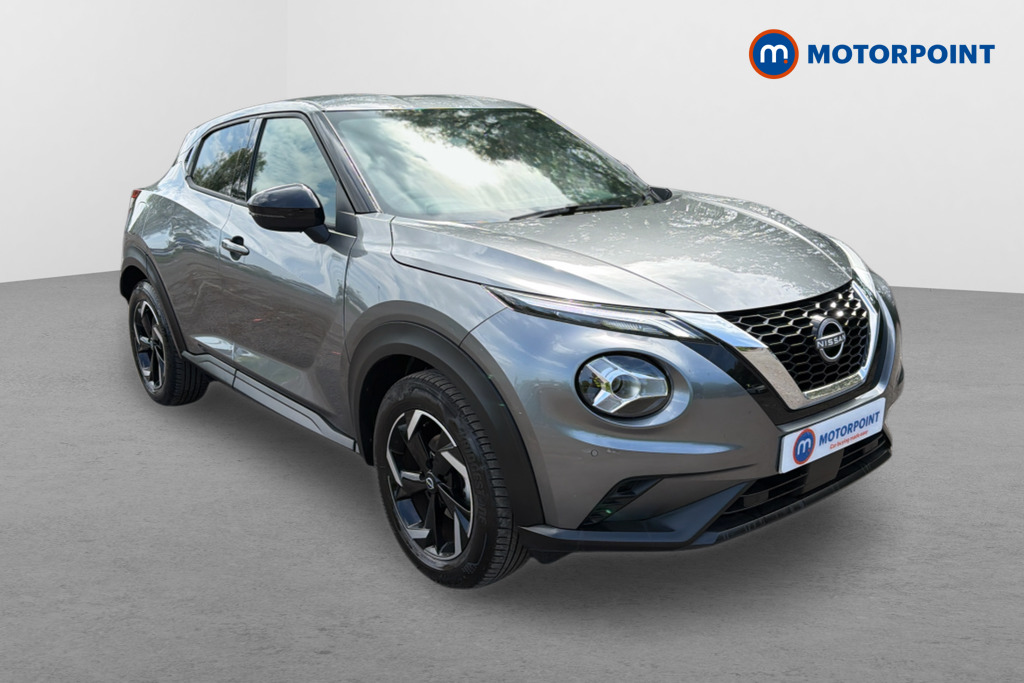 Nissan Juke N-Connecta Manual Petrol SUV - Stock Number (1638174) - Drivers side front corner