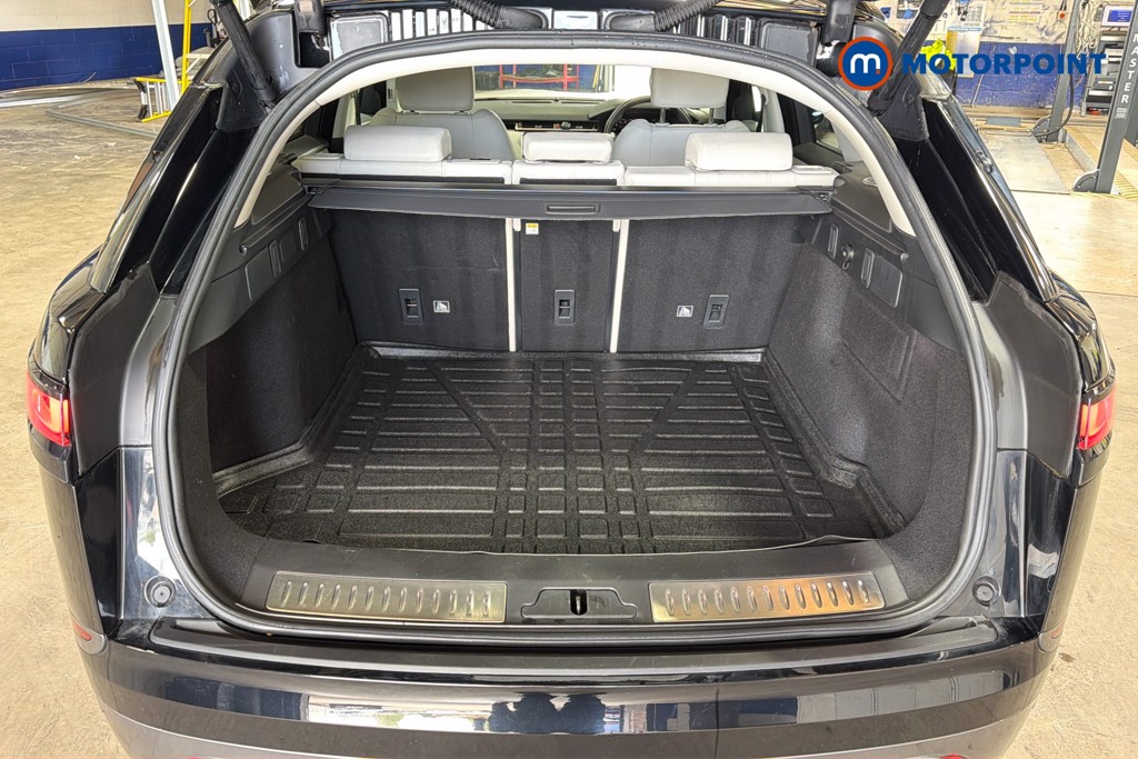 Land Rover Range Rover Velar R-Dynamic Se Automatic Diesel SUV - Stock Number (1638241) - 33rd supplementary image