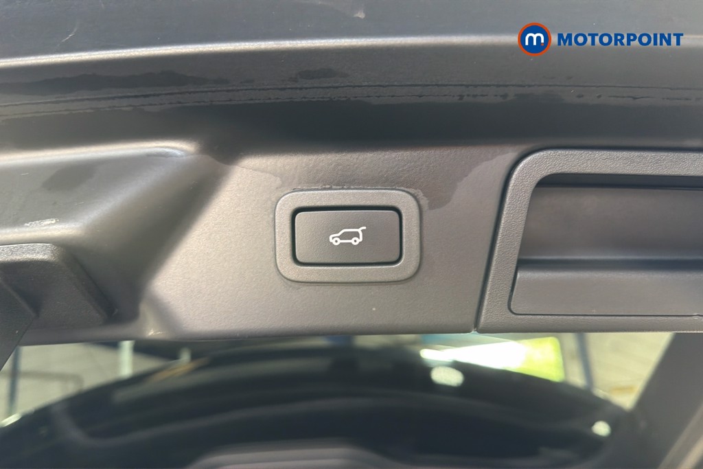 Land Rover Range Rover Velar R-Dynamic Se Automatic Diesel SUV - Stock Number (1638241) - 35th supplementary image