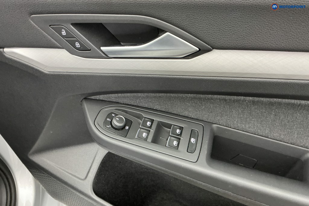 Volkswagen Golf Life Manual Petrol Hatchback - Stock Number (1638313) - 25th supplementary image