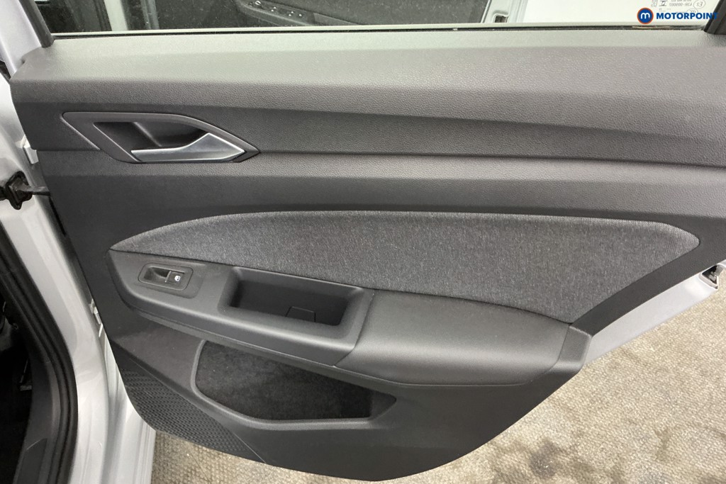Volkswagen Golf Life Manual Petrol Hatchback - Stock Number (1638313) - 26th supplementary image