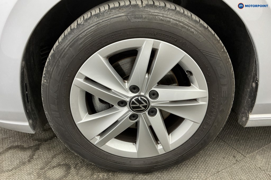 Volkswagen Golf Life Manual Petrol Hatchback - Stock Number (1638313) - 34th supplementary image