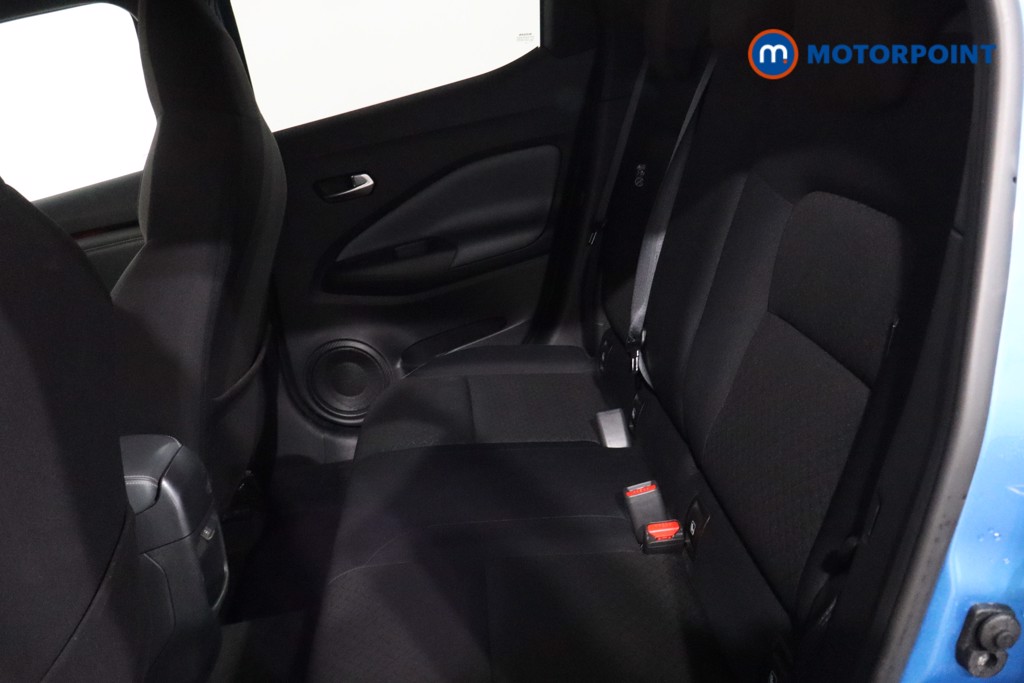 Nissan Juke N-Connecta Automatic Petrol SUV - Stock Number (1638595) - 5th supplementary image