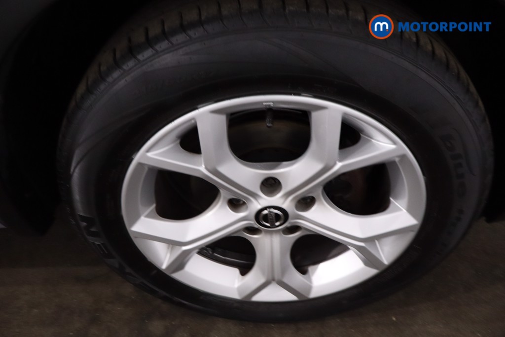Nissan Juke N-Connecta Automatic Petrol SUV - Stock Number (1638595) - 10th supplementary image