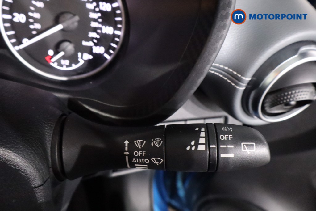Nissan Juke N-Connecta Automatic Petrol SUV - Stock Number (1638595) - 15th supplementary image
