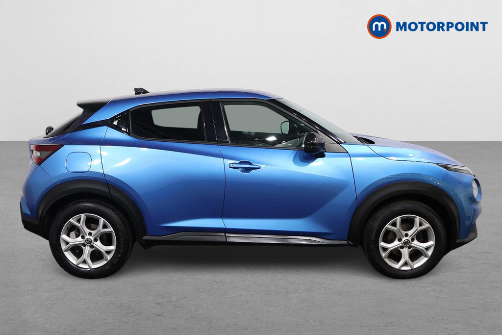 Nissan Juke N-Connecta Automatic Petrol SUV - Stock Number (1638595) - Drivers side