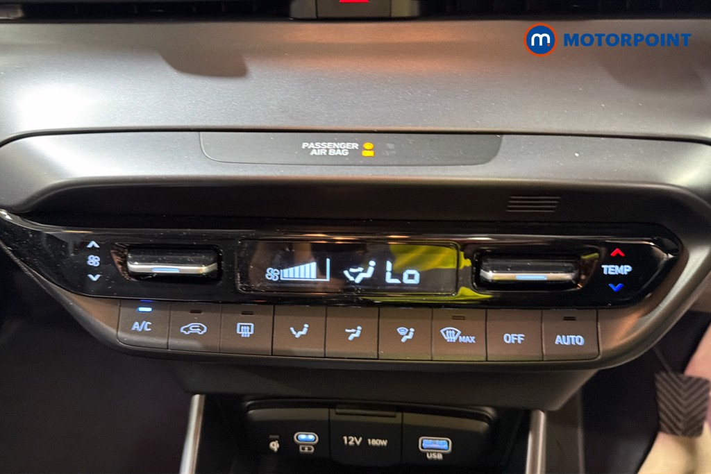 Hyundai I20 Ultimate Manual Petrol Hatchback - Stock Number (1638772) - 12th supplementary image