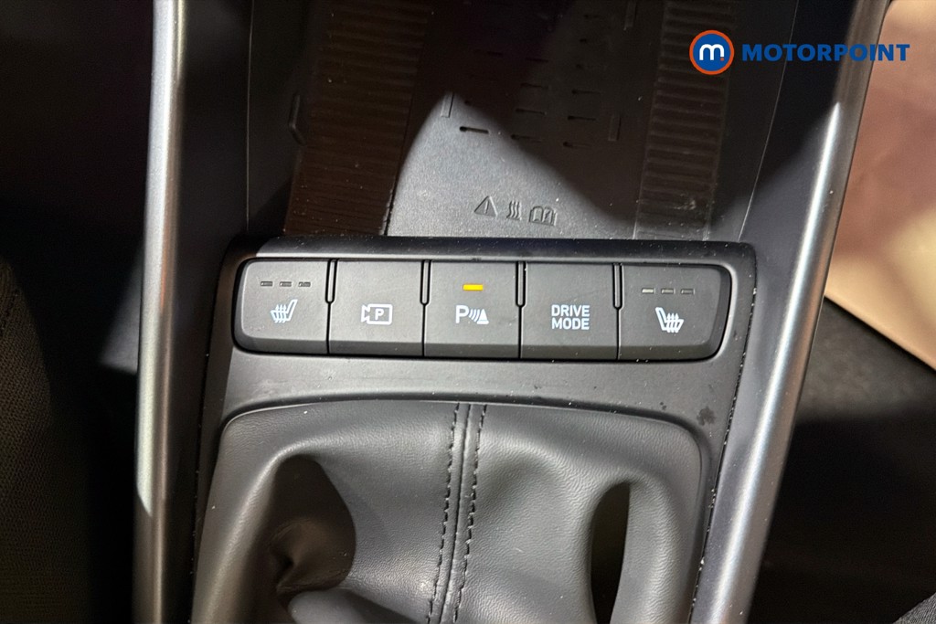 Hyundai I20 Ultimate Manual Petrol Hatchback - Stock Number (1638772) - 14th supplementary image