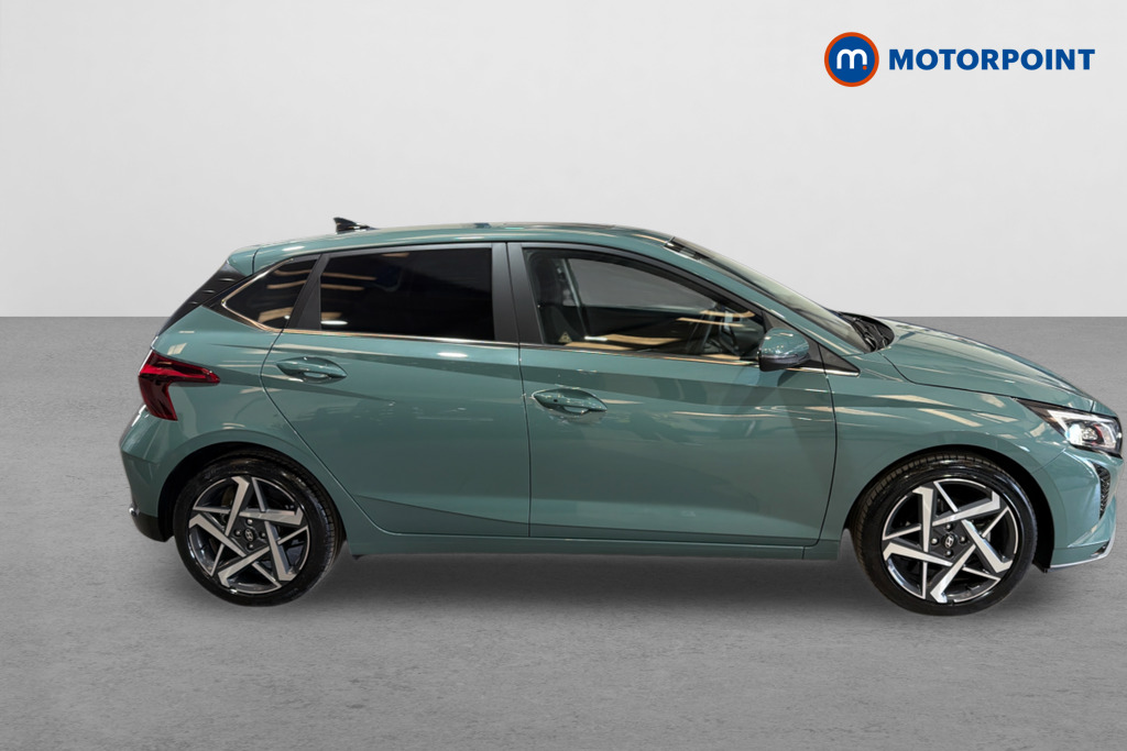 Hyundai I20 Ultimate Manual Petrol Hatchback - Stock Number (1638772) - Drivers side